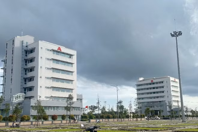 Một góc trung tâm hành chính phường Kon Tum (thành phố Kon Tum cũ)