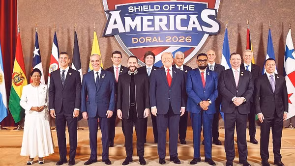 Lãnh đạo các nước khu vực tham dự Hội nghị thượng đỉnh “Lá chắn châu Mỹ”.