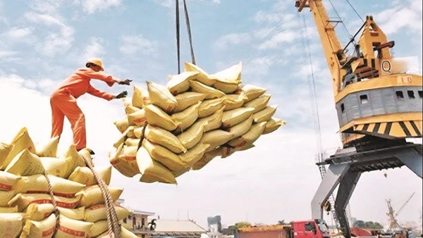 Ra biển "đi buôn" trước đổi mới