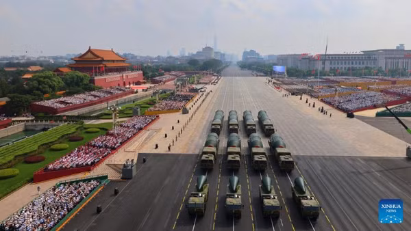 Đội hình tên lửa hạt nhân tham gia cuộc duyệt binh tại Thủ đô Bắc Kinh, Trung Quốc, ngày 3/9/2025. (Ảnh: Xinhua) 