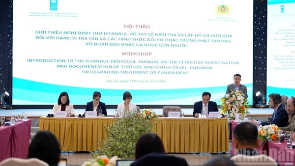 Quang cảnh hội thảo.