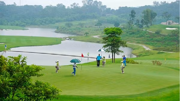 Sân golf Văn Lang Empire, xã Tam Nông, tỉnh Phú Thọ. (Ảnh minh họa)