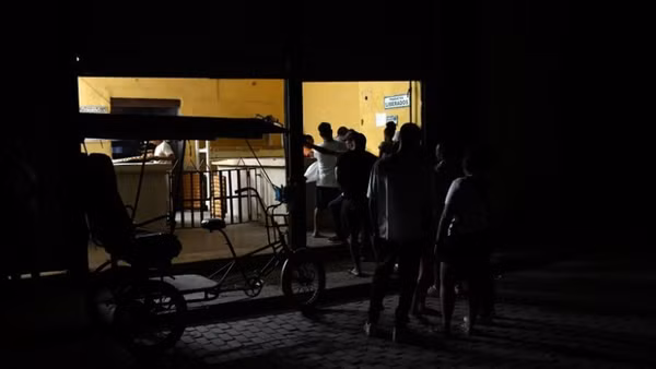 Mất điện tại Thủ đô Havana, Cuba ngày 16/3/2026. (Ảnh: THX/TTXVN)