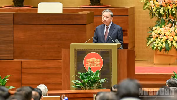 Tổng Bí thư Tô Lâm phát biểu chỉ đạo hội nghị. (Ảnh: DUY LINH)