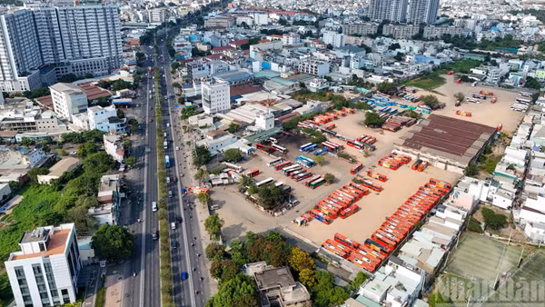 Khu đất 561 Kinh Dương Vương.