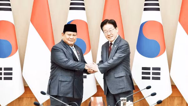 Hai nhà lãnh đạo Indonesia và Hàn Quốc hội đàm cấp cao.