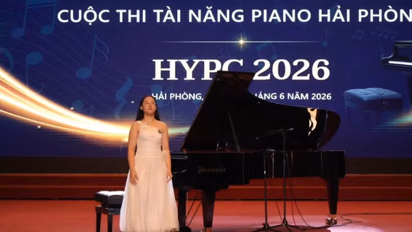 Không chỉ là nơi tranh tài, cuộc thi còn mang đến một không gian biểu diễn chuyên nghiệp, giúp các tài năng piano trẻ có cơ hội cọ xát, tích lũy trải nghiệm và trau dồi bản lĩnh sân khấu.