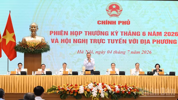 Tổng Bí thư, Chủ tịch nước Tô Lâm dự và chỉ đạo Phiên họp Chính phủ thường kỳ tháng 6 và Hội nghị trực tuyến Chính phủ với các địa phương.