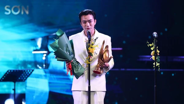 SOOBIN Hoàng Sơn được trao 3 giải Cống hiến tại mùa giải năm 2025.