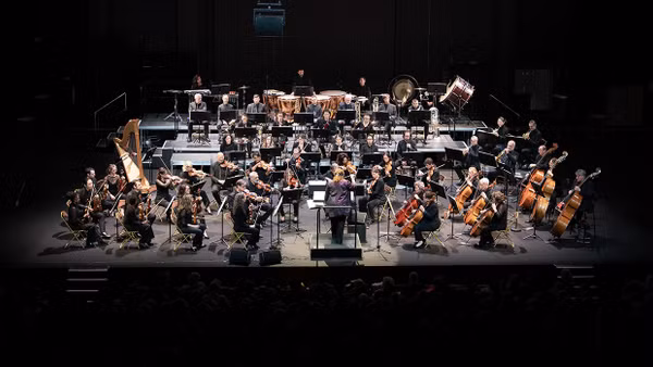 Nữ nhạc trưởng Zahia Ziouani Pháp lưu diễn và chia sẻ kinh nghiệm tại Việt Nam