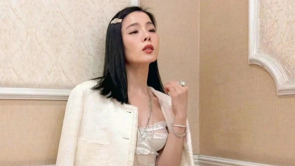 Ca sĩ Lệ Quyên gây tranh cãi vì phát ngôn gay gắt trên mạng xã hội. (Ảnh: Facebook nhân vật).