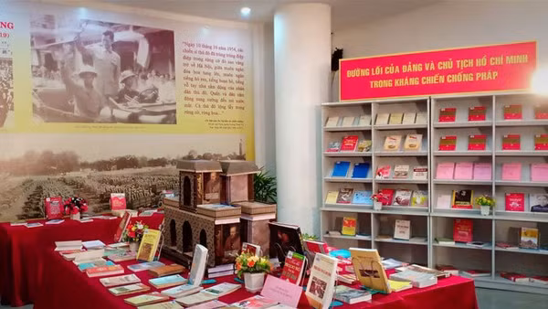 Bộ Văn hóa, Thể thao và Du lịch chủ trì, phối hợp thực hiện cung ứng xuất bản phẩm sử dụng ngân sách nhà nước