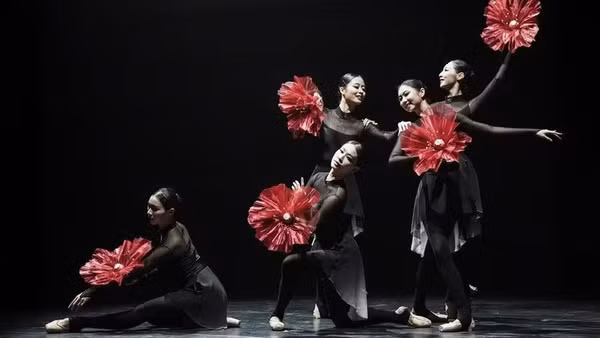Một tiết mục trong "Mùa Hàn Quốc (Korea Season)".
