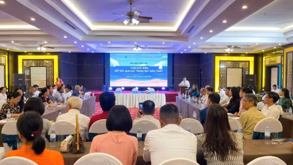 Hội thảo khoa học “Văn hóa biển - Kết nối qua các trưng bày bảo tàng” thu hút đông đảo các nhà khoa học, nhà nghiên cứu. (Ảnh: Bảo tàng cung cấp)