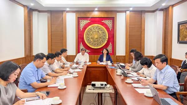Đẩy mạnh công tác chuẩn bị Liên hoan Phim quốc tế Hà Nội lần thứ VIII
