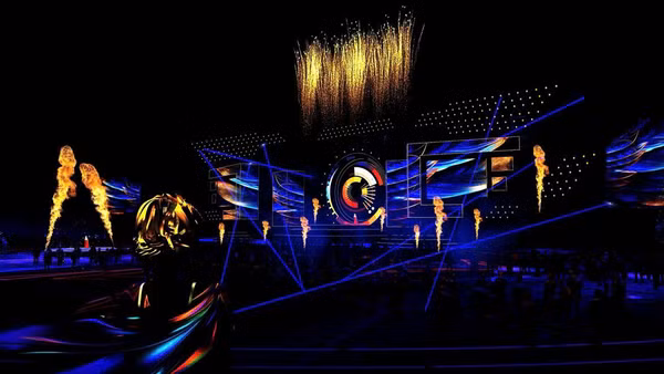 Phối cảnh sân khấu chương trình.