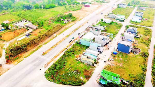 Tuyến đường Kim Thành-Ngòi Phát góp phần thúc đẩy giao thương, phát triển kinh tế.