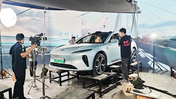 Một phim trường vi kịch. Ảnh: XINHUA