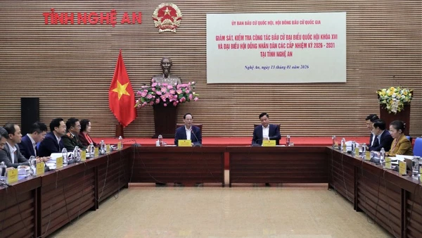 Quang cảnh buổi làm việc.