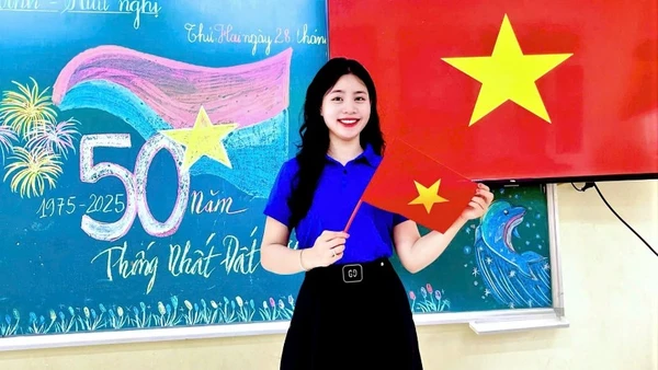 Cô giáo Lo Thị Bảo Vy (sinh ngày 24/3/2002, dân tộc Ơ Đu, xã Nga My, tỉnh Nghệ An).