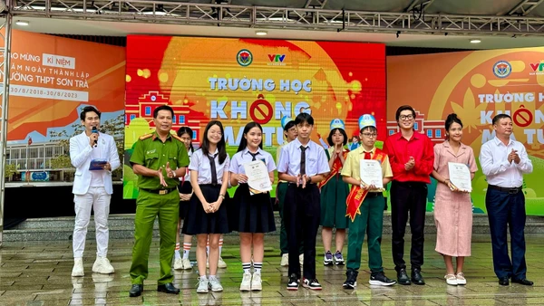 Chú trọng công tác tuyên truyền, phòng ngừa ma túy. (Ảnh: PC04)