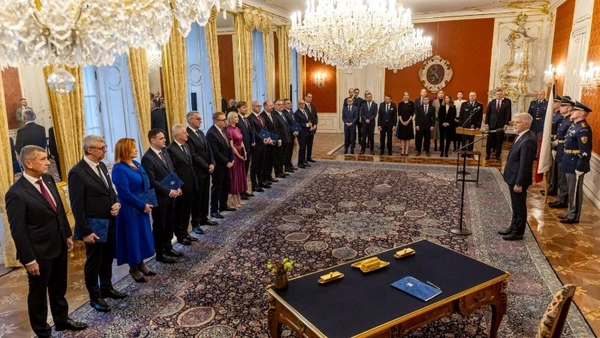 Chính phủ mới của Cộng hòa Séc tuyên thệ nhậm chức.