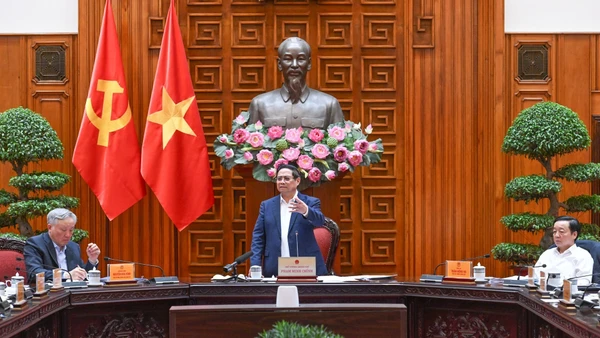 Thủ tướng Phạm Minh Chính dự và chủ trì hội nghị.