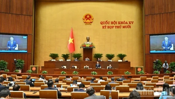 Phiên họp tại Kỳ họp thứ 10, Quốc hội khóa XV. (Ảnh: DUY LINH)