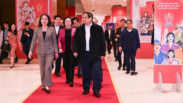 Thủ tướng Chính phủ Phạm Minh Chính đi kiểm tra công tác chuẩn bị Đại hội Thi đua yêu nước toàn quốc lần thứ XI. (Ảnh: TRẦN HẢI)