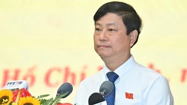 Chủ tịch Hội đồng nhân dân Thành phố Hồ Chí Minh Võ Văn Minh phát biểu khai mạc kỳ họp. (Ảnh: VIỆT DŨNG)