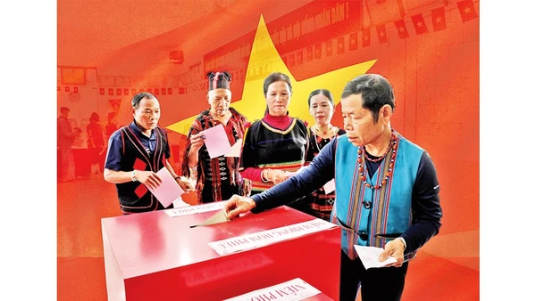 Đồng bào các dân tộc Việt Nam gửi trọn niềm tin trong lá phiếu. Ảnh: KHIẾU MINH