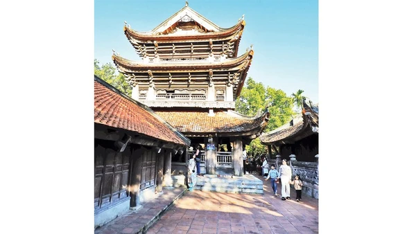 Chùa Keo gồm 21 hạng mục lớn, nhỏ (154 gian) được công nhận là Di tích quốc gia đặc biệt.