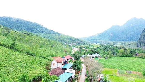 Một góc bản Nước Đắng, xã Trường Sơn.