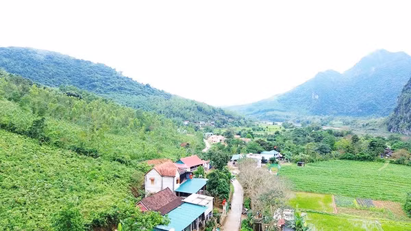 Một góc bản Nước Đắng, xã Trường Sơn.