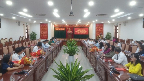 Quang cảnh hội nghị.