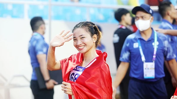 VĐV Nguyễn Thị Oanh là một trong những biểu tượng về ý chí và nghị lực bền bỉ của thể thao Việt Nam. Ảnh: KHIẾU MINH