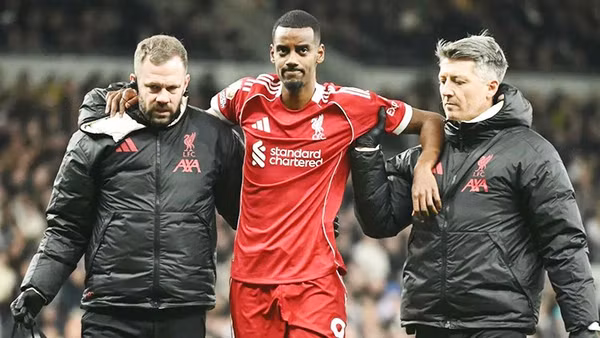 Isak đối mặt chấn thương nghiêm trọng