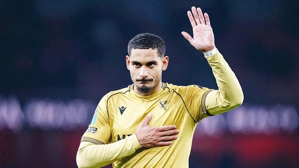 “Đỏ” như Arsenal