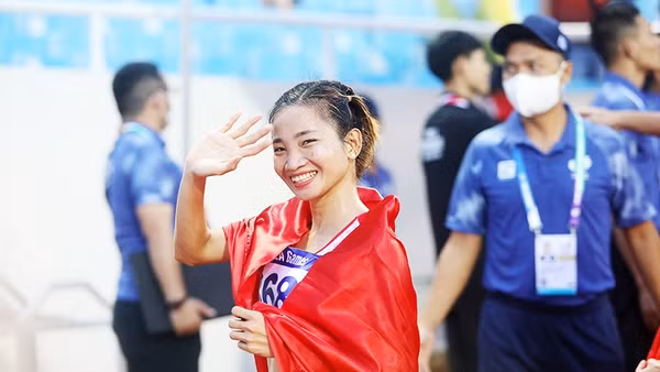 VĐV Nguyễn Thị Oanh là một trong những biểu tượng về ý chí và nghị lực bền bỉ của thể thao Việt Nam. Ảnh: KHIẾU MINH