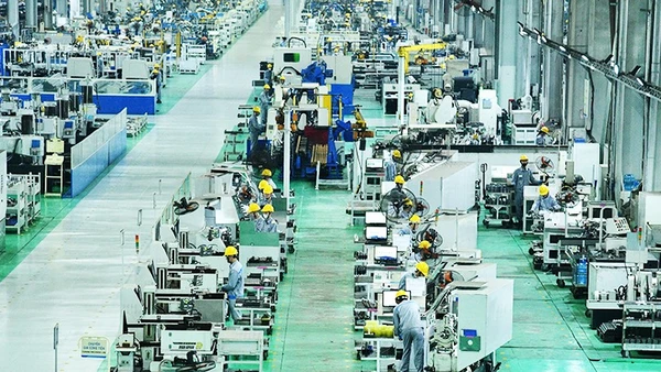 Hơn 26 tỷ USD vốn FDI chảy vào Việt Nam trong tám tháng