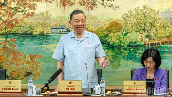 Tổng Bí thư, Chủ tịch nước Tô Lâm phát biểu ý kiến thảo luận tại Tổ 1.
