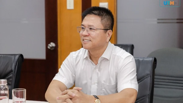 Chân dung Phó Giáo sư, Tiến sĩ Nguyễn Xuân Phương, Hiệu trưởng Trường đại học Giao thông vận tải Thành phố Hồ Chí Minh.