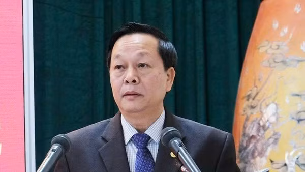 Trung tướng, Giáo sư, Tiến sĩ Nguyễn Xuân Yêm - Viện trưởng An ninh Phi truyền thống, Đại học Quốc gia Hà Nội.