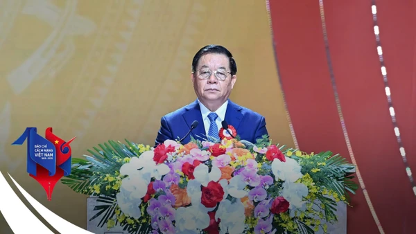 Đồng chí Nguyễn Trọng Nghĩa, Ủy viên Bộ Chính trị, Bí thư Trung ương Đảng, Trưởng Ban Tuyên giáo và Dân vận Trung ương. 