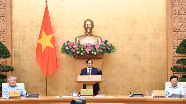 Thủ tướng Phạm Minh Chính phát biểu chỉ đạo tại Hội nghị trực tuyến Chính phủ với các địa phương.