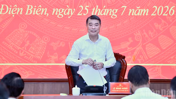 Thủ tướng Chính phủ Lê Minh Hưng chủ trì cuộc làm việc với Ban Thường vụ Tỉnh ủy Điện Biên. (Ảnh: THANH GIANG)