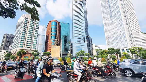 Thành phố Hồ Chí Minh sẽ tính toán kỹ việc thay đổi tên đường, tránh những xáo trộn trong đời sống người dân. Ảnh: K.MINH