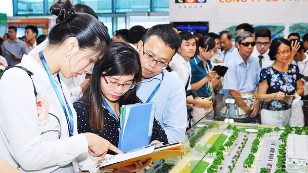 Khả năng tiếp cận nguồn vốn mới của nhóm doanh nghiệp bất động sản sẽ tiếp tục gặp nhiều thách thức. Ảnh: NGUYỆT ANH