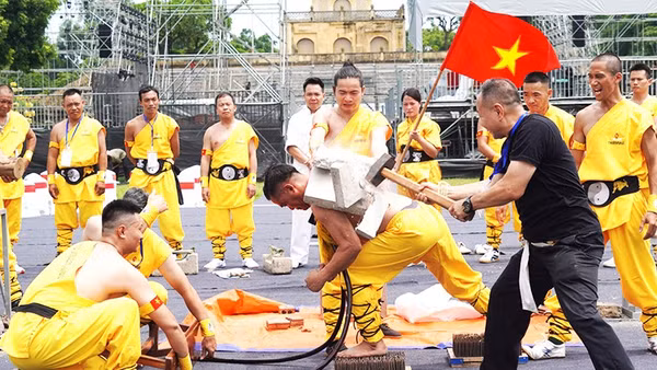 Nồng nhiệt cuối hè