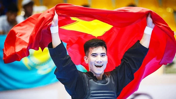 Võ sĩ Vũ Văn Kiên giành Huy chương vàng tại Giải vô địch châu Á 2025.